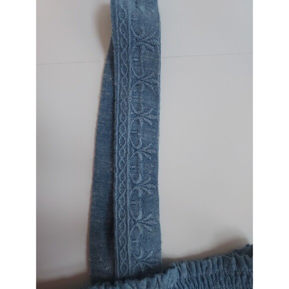 NWOT Ladies American Eagle Blue Denim Embroidered Cropped Stitch Tank Size M - Picture 3 of 9